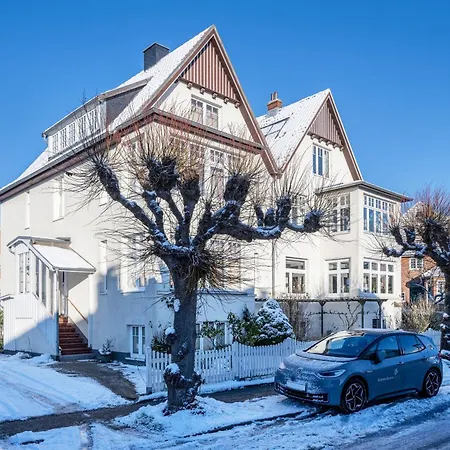 Haus Uebersee Tonga Lübeck