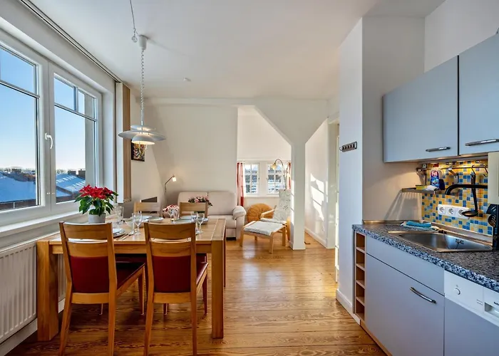 Haus Uebersee Tonga דירה